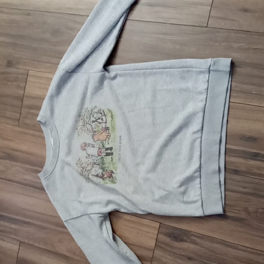 Gray Graphic Sweatshirt